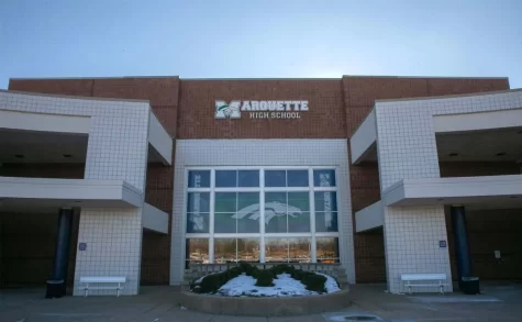 Marquette High School in Chesterfield was evacuated two days in a row after threats were sent to students via AirDrop on Nov. 17 and 18, leading to the cancelation of classes on Nov. 21 and 22.