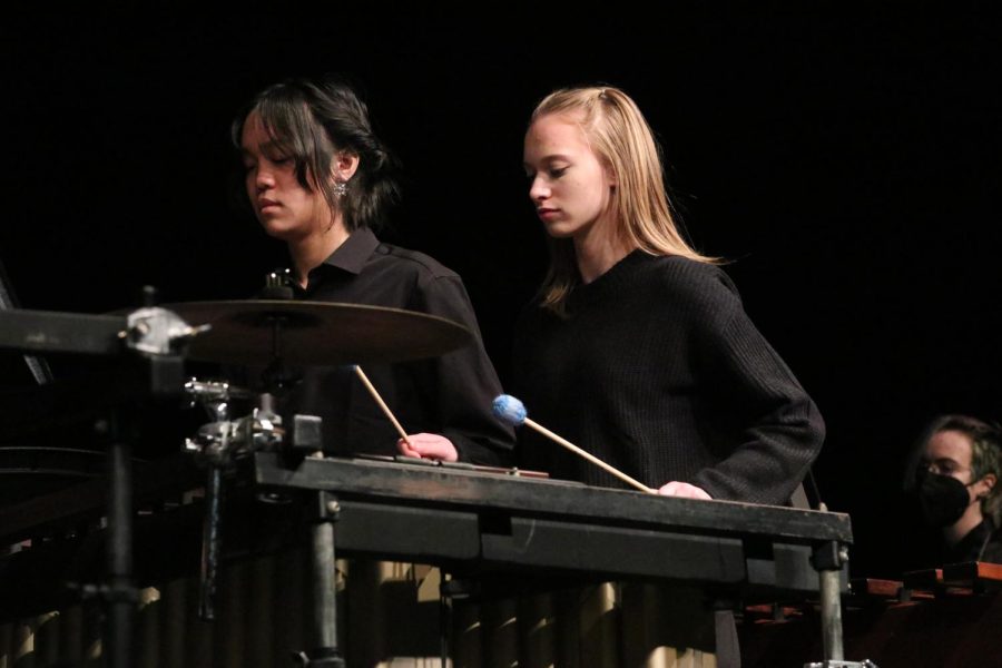 During+the+percussion+ensembles+send+off+performance+on+Dec.+17%2C+freshman+Justin+Tang+and+sophomore+Reagan+Schertzer+perform+the+hour+long+set+together.+The+group+played+at+the+Midwest+Clinic+in+Chicago+on+Dec.+19.