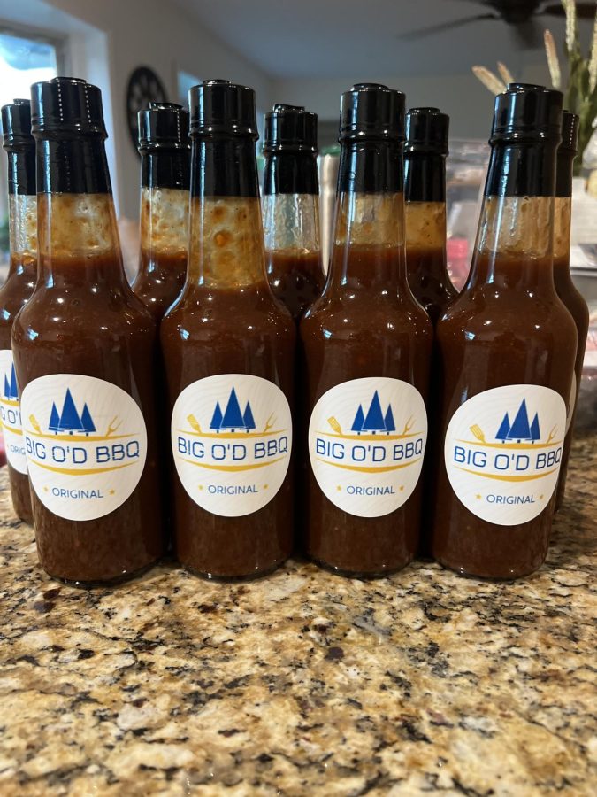 O’Daniel’s second version of packaging his barbecue
sauce. He packaged the sauces to sell to family and
friends. (Photo used with permission by James O’Daniel)