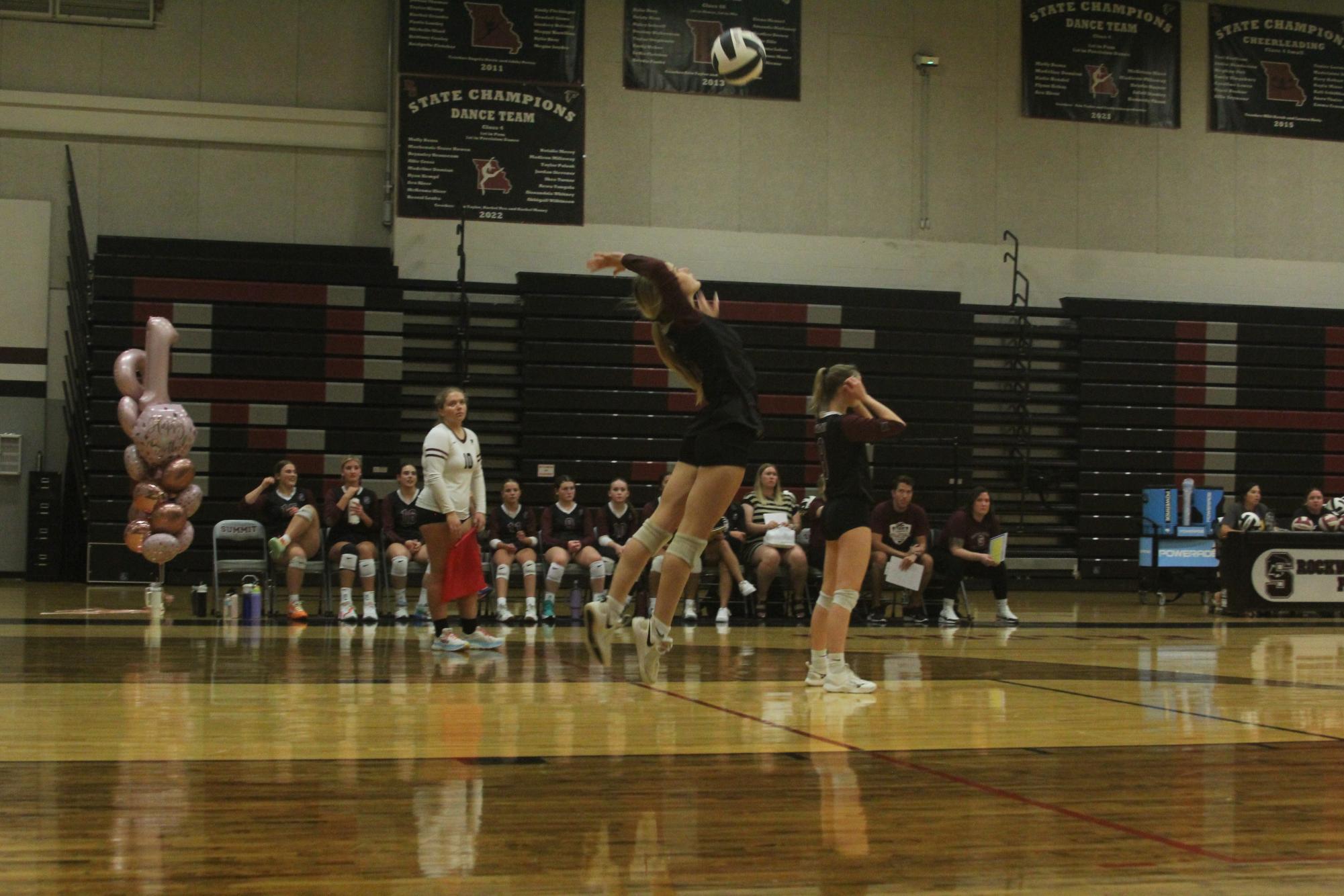 Volleyball competes against Parkway Central Colts