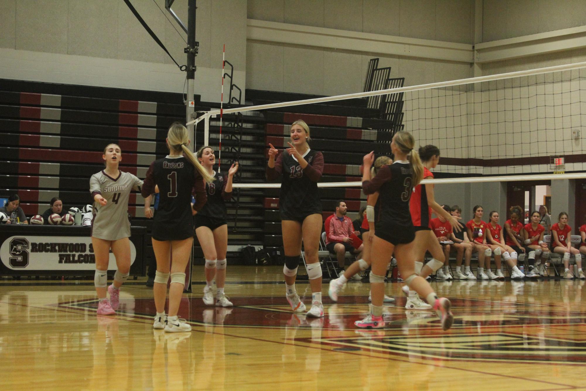 Volleyball competes against Parkway Central Colts