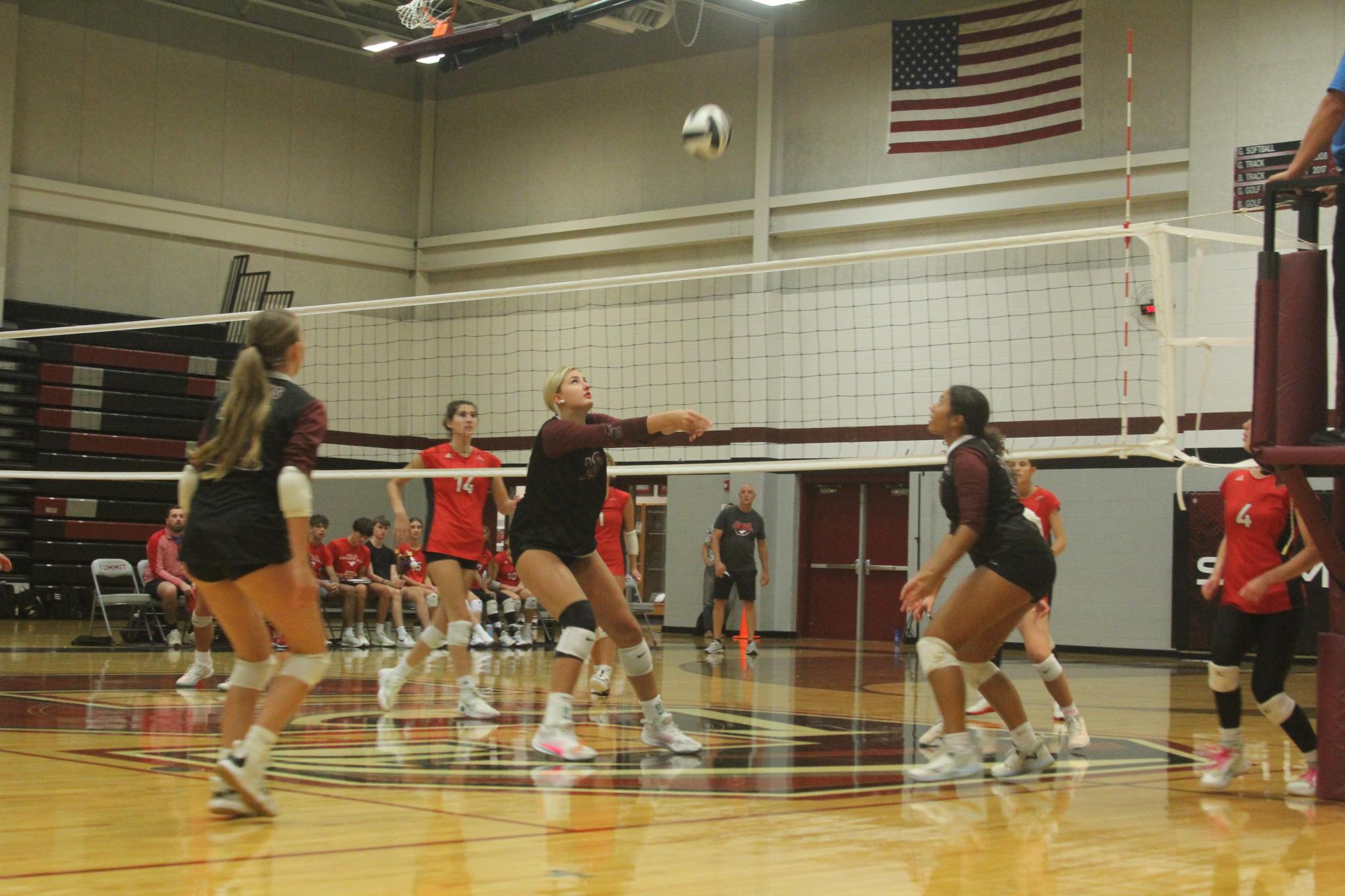 Volleyball competes against Parkway Central Colts