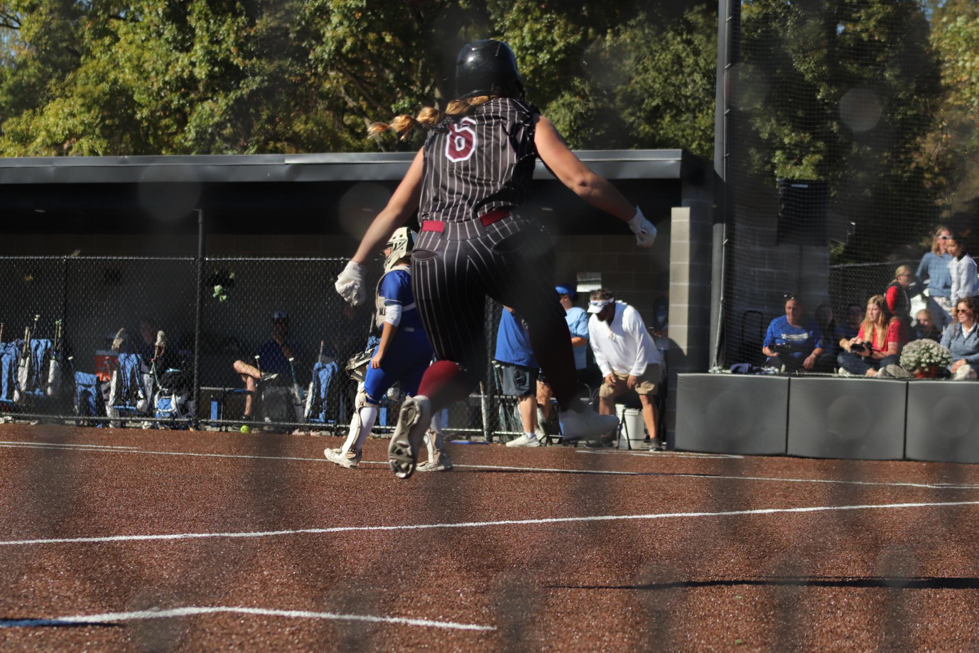 Softball wins round one of districts 5-4 in tight game with Washington Bluejays