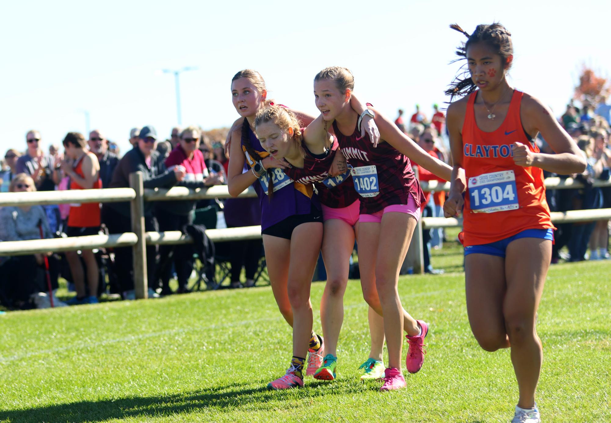Gallery: Girls cross country competes as a team at state meet