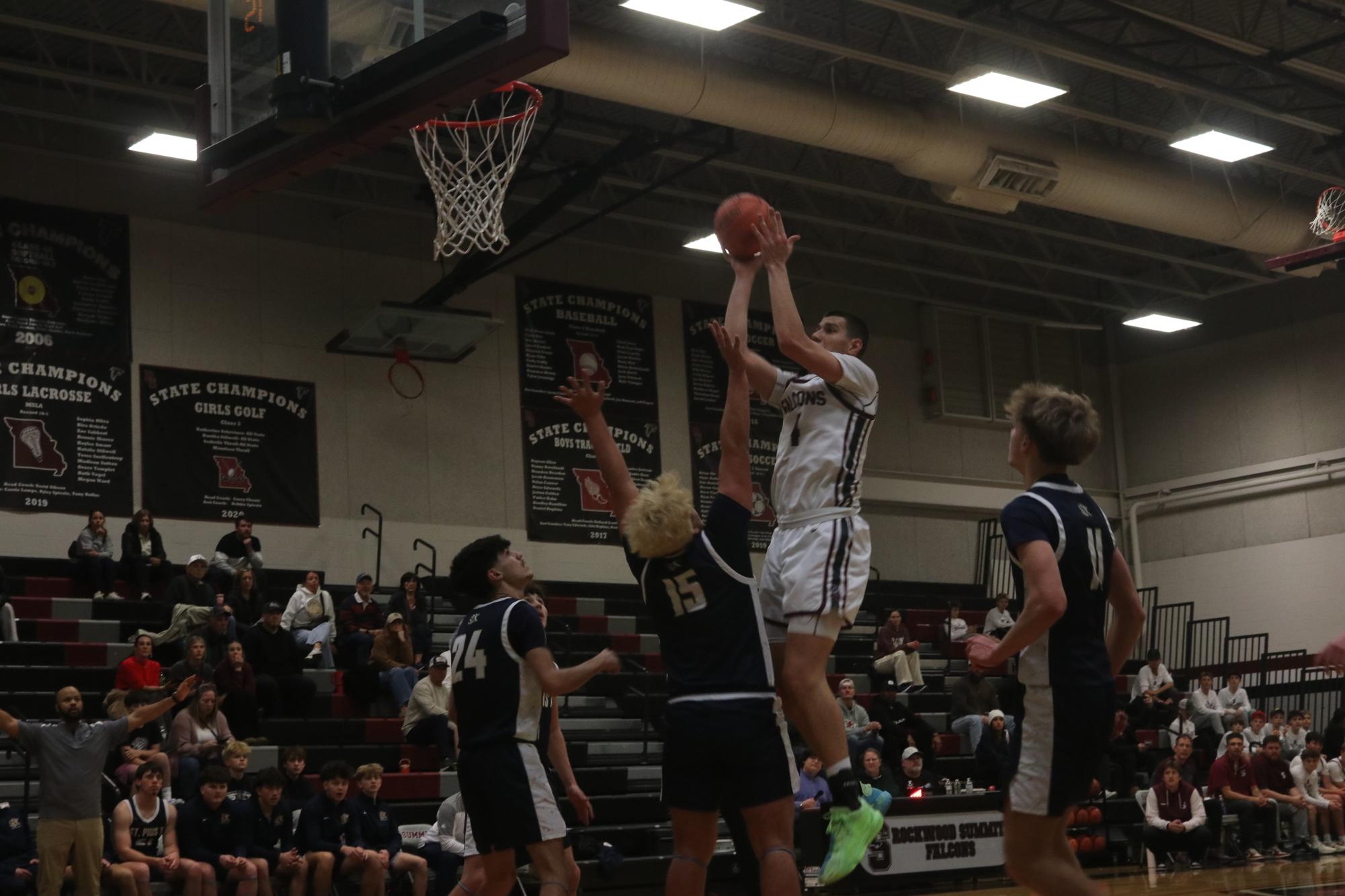 Senior reaches 1000 point milestone