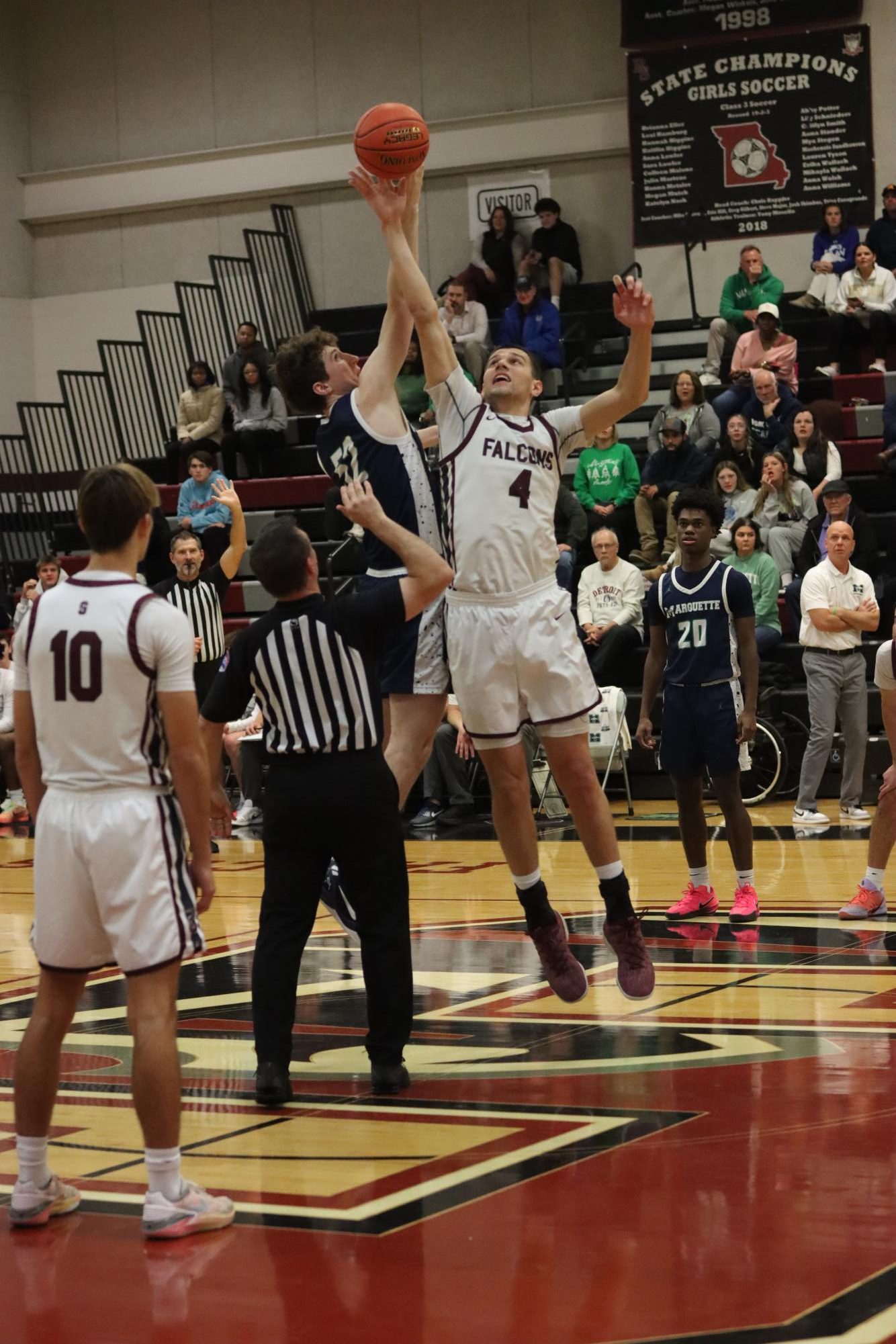 Senior reaches 1000 point milestone