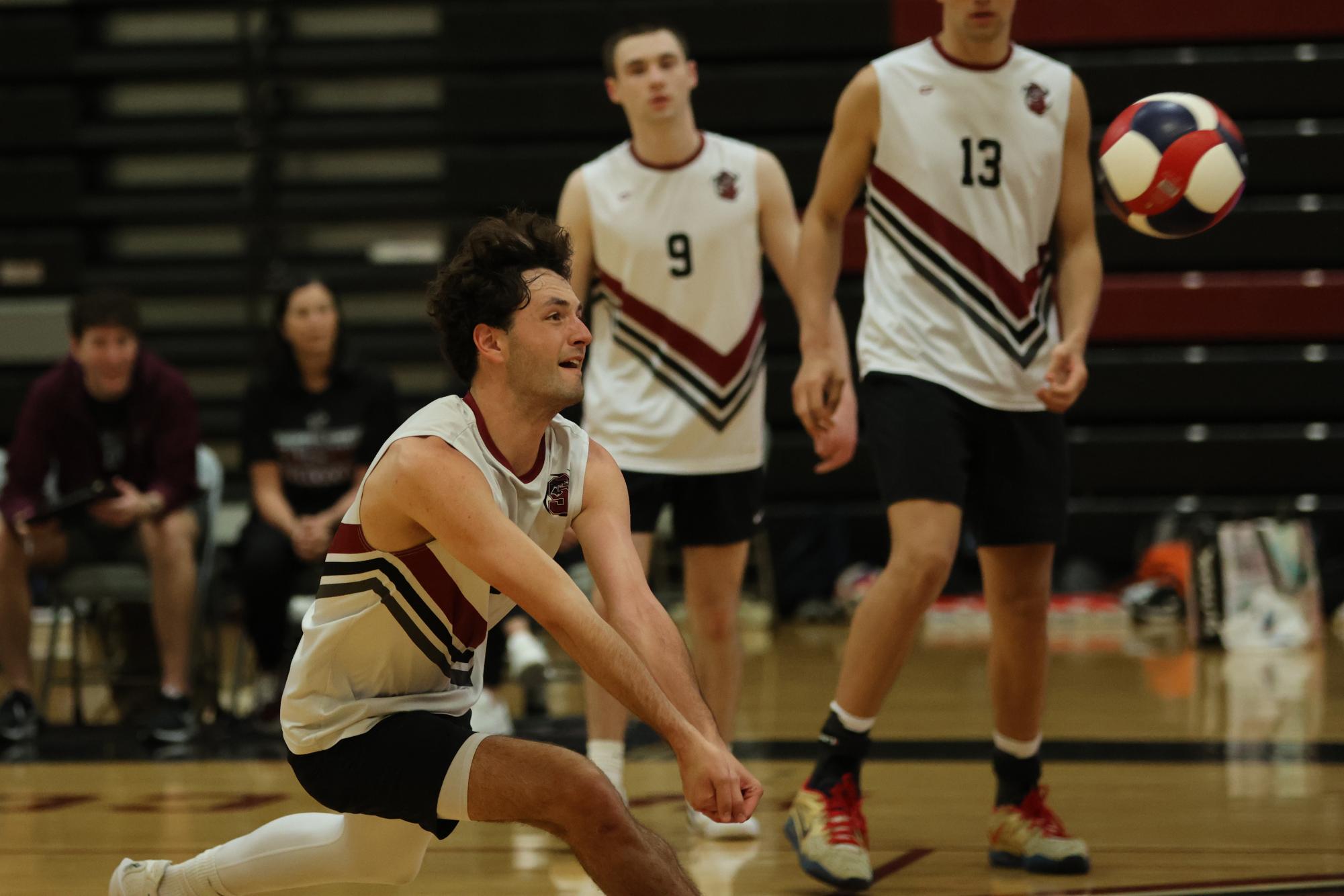 Gallery: Boys volleyball falls to Lindbergh
