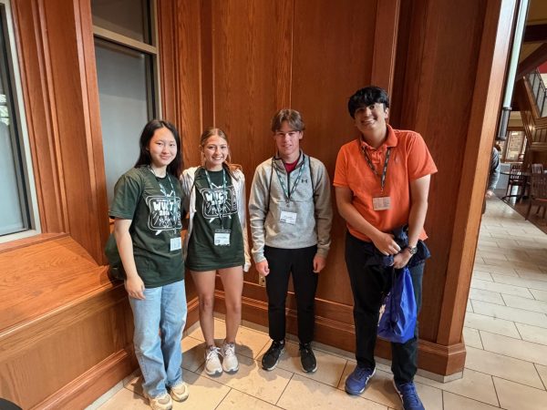 Juniors Ali Zhang, Addie Mueller, Trevor Jenkins, and sophomore Ishaan Banker pose for a photo at the Washington University Chemistry Tournament (WUCT). The four competed on April 11 on the campus of Washington University. (photo used with permission by Teddy Gray)